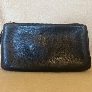 EUC COACH double wristlet